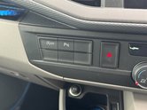 Volkswagen Transporter Crew Cab SWB L1H1 T30 Tdi Kombi Highline Auto Air Con Sensors SELECT 35