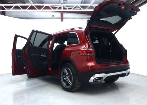 Mercedes-Benz GLB 1.3 GLB200 AMG Line SUV 5dr Petrol 7G-DCT Euro 6 (s/s) (163 ps) 58