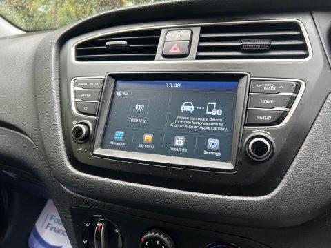 Hyundai i20 1.2 SE Launch Edition Euro 6 (s/s) 5dr 30