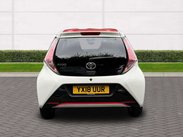 Toyota Aygo 1.0 Aygo X-Press VVT-i CVT 5dr 4