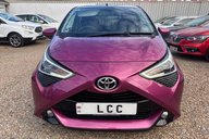 Toyota Aygo VVT-I X-CITE.. 5 MAIN DEALER SERVICES.. REVERSING CAMERA.. A/C.. 1 PREVIOUS 2