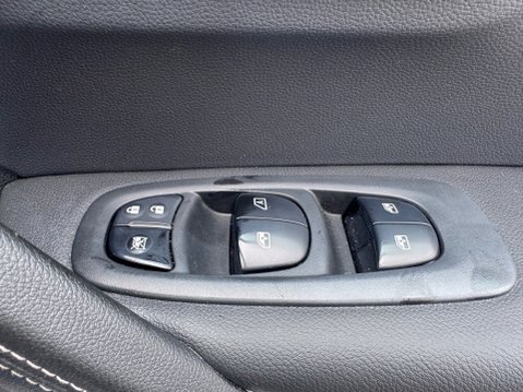 Renault Kadjar SIGNATURE NAV DCI 20