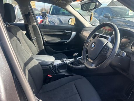 BMW 1 Series 116D SE BUSINESS 9