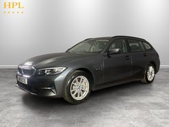 BMW 3 Series 2.0 330e 12kWh SE Pro Touring 5dr Petrol Plug-in Hybrid Auto xDrive Euro 6