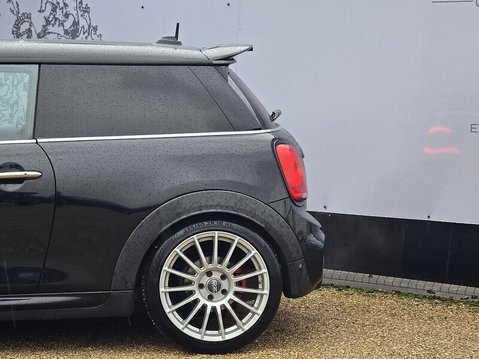 Mini Hatch JOHN COOPER WORKS 6