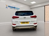 Hyundai TUCSON 1.6 T-GDi GO! SE Euro 6 5dr 9