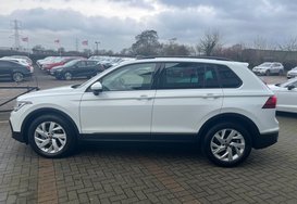 Volkswagen Tiguan LIFE 1.5 TSI DSG AUTOMATIC 10