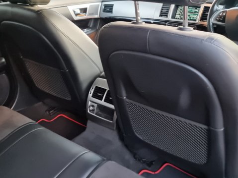 Jaguar XF D R-SPORT SPORTBRAKE 31