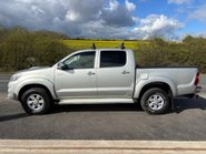Toyota Hilux Icon 4X4 D-4D Double Cab Pickup - Sat Nav / Air Con / Rear Camera 5