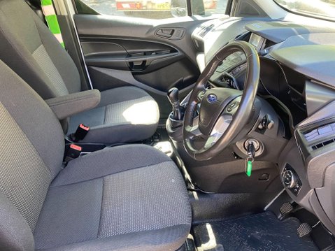 Ford Transit Connect 1.5 TDCi 220 L1 H1 5dr 22
