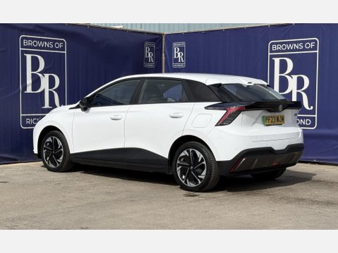 MG MG4 64kWh SE Long Range Hatchback 5dr Electric Auto (203 ps) 7