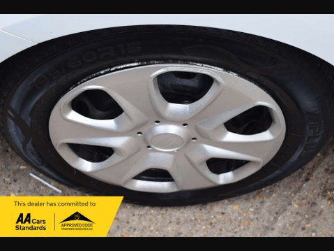 Ford Transit Courier 1.5 Transit Courier Base TDCi 23