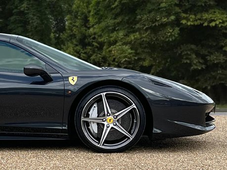 Ferrari 458 SPIDER DCT 12