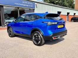 Nissan Qashqai 1.3 Qashqai N-Connecta DiG-T MHEV 5dr 9