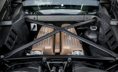 Lamborghini Huracan LP640-4 Performante 27