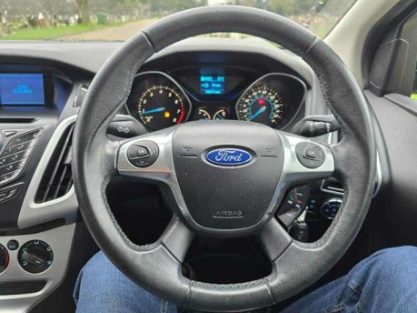 Ford Focus 1.6 Zetec S Powershift Euro 5 5dr 48