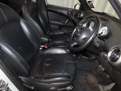 Mini Countryman COOPER D 10