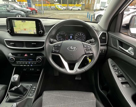 Hyundai TUCSON 1.6 Tucson SE Nav GDi 2WD 5dr 19