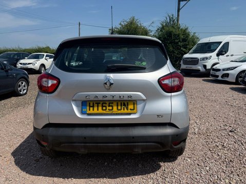 Renault Captur 0.9 TCe ENERGY Expression + SUV 5dr Petrol Manual Euro 6 (s/s) (90 ps) 5