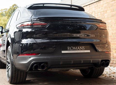 Porsche Cayenne Coupé 26