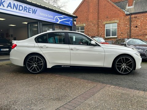 BMW 3 Series 320D XDRIVE SE 2