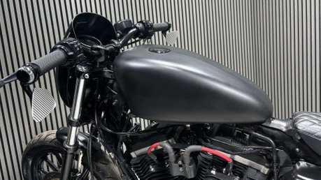 Harley-Davidson Sportster 883 XL883N IRON 2013 LONG MOT STAGE 1 CRUISER BIKE A2 9