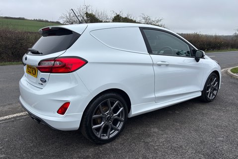 Ford Fiesta Sport 125 ps Mhev 2