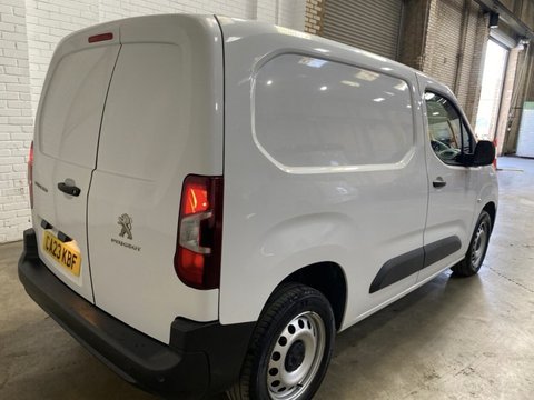 Peugeot Partner BLUEHDI PROFESSIONAL PREMIUM PLUS L1 5
