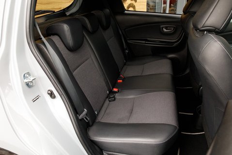 Toyota Yaris VVT-I EXCEL 34