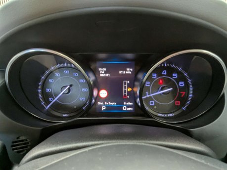 Jaguar XE 2.0 XE Portfolio i Auto 4dr 70