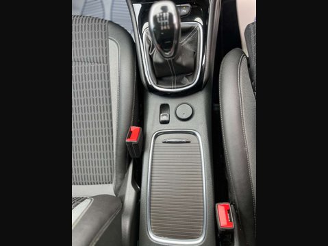 Vauxhall Astra 1.2 Astra Griffin Edition T 5dr 28