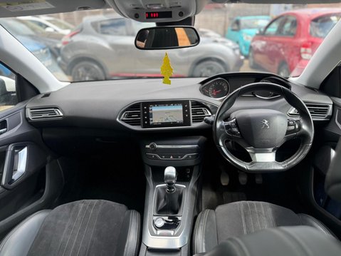 Peugeot 308 1.6 THP Feline Hatchback 5dr Petrol Manual 13