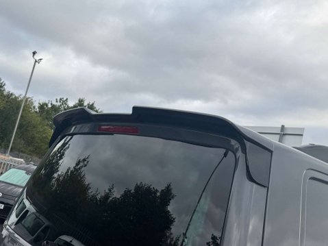 Volkswagen Transporter 2.0 TDI T30 Highline Kombi Double Cab 5dr Diesel DSG FWD SWB Euro 6 (s/s) ( 37