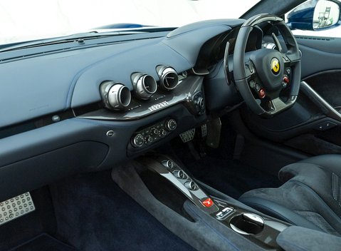 Ferrari F12 Berlinetta 14