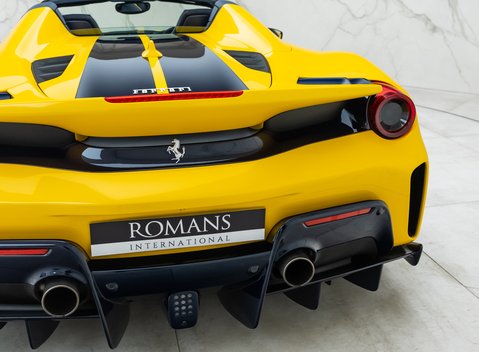 Ferrari 488 Pista Spider 31