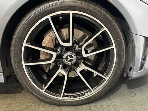 Mercedes-Benz C Class 2.0 C220d AMG Line (Premium) G-Tronic+ Euro 6 (s/s) 4dr 41