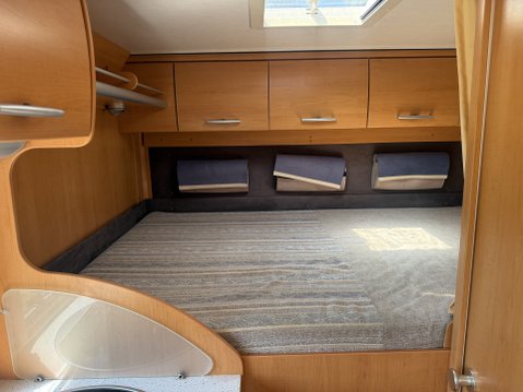 Hymer Van 522 compact 2 berth motorhome garage, ready to go bargain 12
