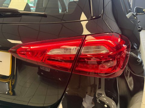 Mercedes-Benz A Class 1.3 A 180 SE 5dr 28