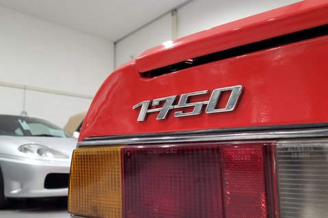 Alfa Romeo Spider 1750 VELOCE 15