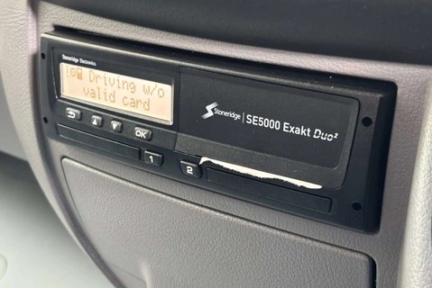 Mercedes-Benz Sprinter 519 4x4 14 Str Minibus with Air Con - Ex MOD 35