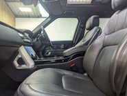 Land Rover Range Rover 3.0 Range Rover Vogue D MHEV Auto 4WD 5dr 35