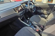 Volkswagen Polo SE EVO.. 6 SERVICES.. 1 PREVIOUS OWNER..APPLE CAR PLAY..AIR CON..SAT NAV. 5