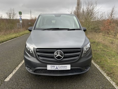 Mercedes-Benz eVito 100 KWH Tourer Pro L2 Auto Electric 9 SEATER/LWB/PARKTRONIC/VAT Q 28