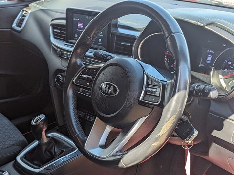 Kia Ceed CRDI 2 ISG 14