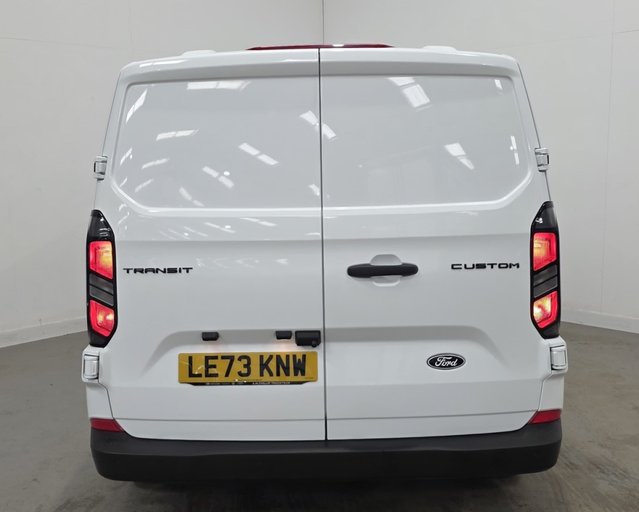 Ford Transit Custom Transit Custom 280 L1 Diesel FWD 2.0 Eco Blue 136ps H1 Van Trend