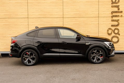 Renault Arkana RS LINE E-TECH 13