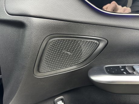 Mercedes-Benz C Class C200 MHEV AMG Line Auto Petrol Saloon PARKTRONIC/SAT NAV/FULL LEATHER 23