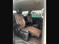 Toyota Alphard GOLDEN EYES II V6 32