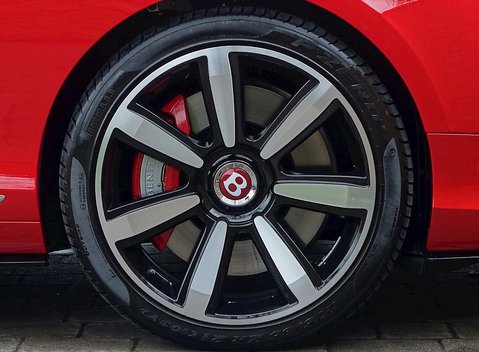 Bentley Continental GT V8 S Convertible Mulliner 11