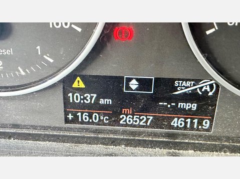 BMW 1 Series 118D SE 23